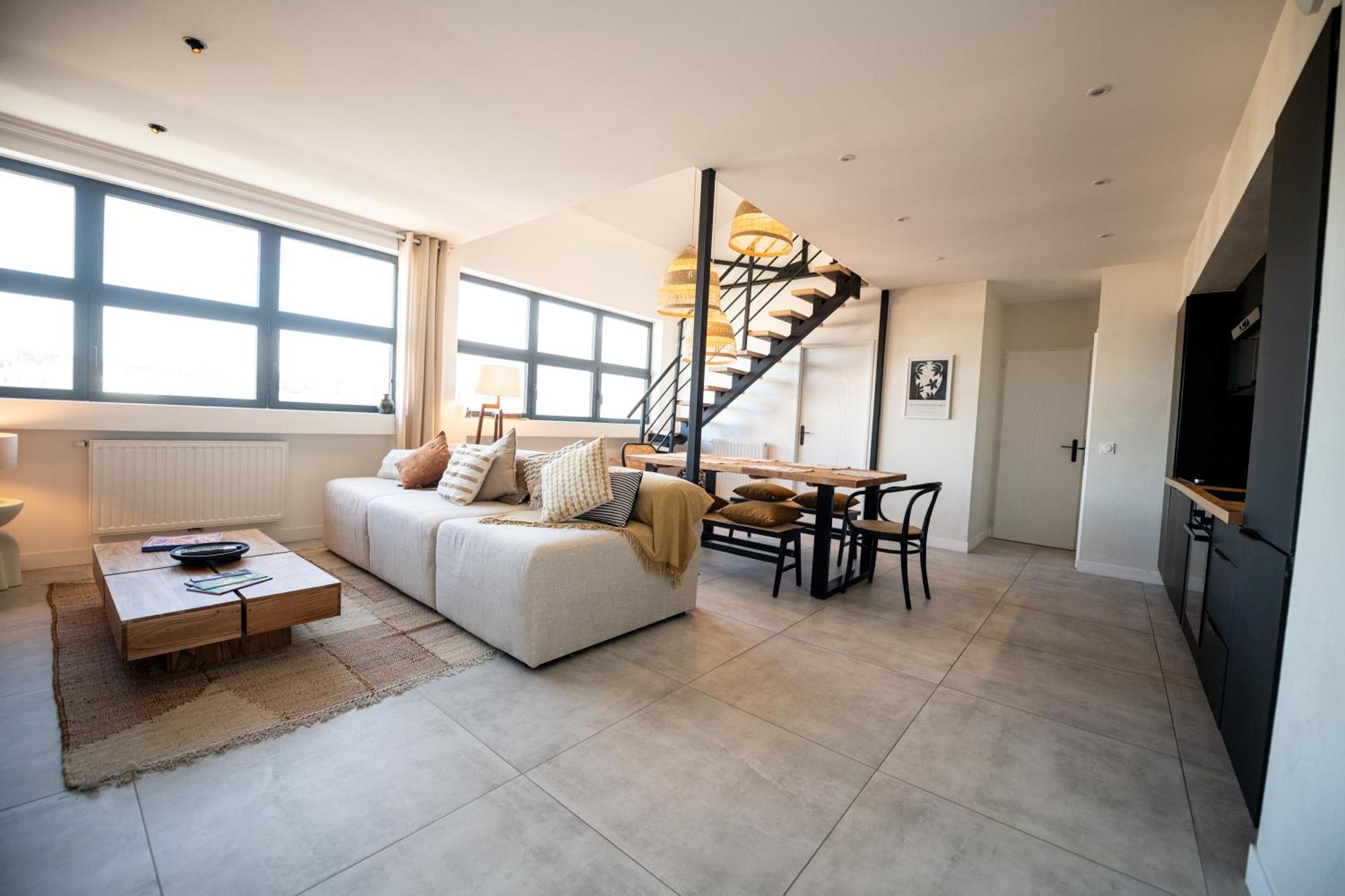 Kasa Madura - Duplex Au Calme Tout Equipe Saint-Etienne  Dış mekan fotoğraf